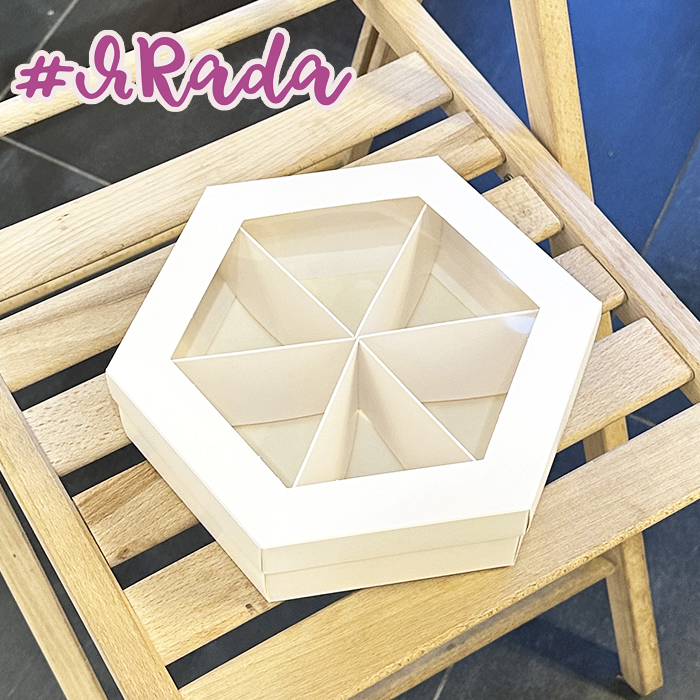 картинка Коробка шестигранник, с окном, белая, 17х17х4см от магазина ЯРада